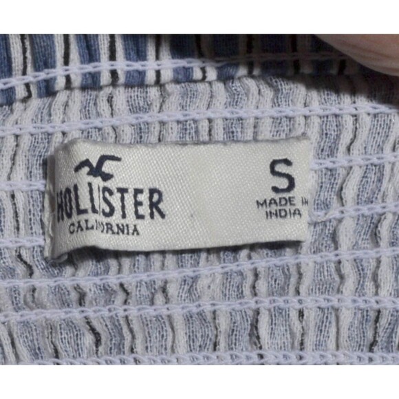 Hollister Blue Striped Spaghetti Strap Crop Top With Front Buttons Size S - Picture 3 of 5